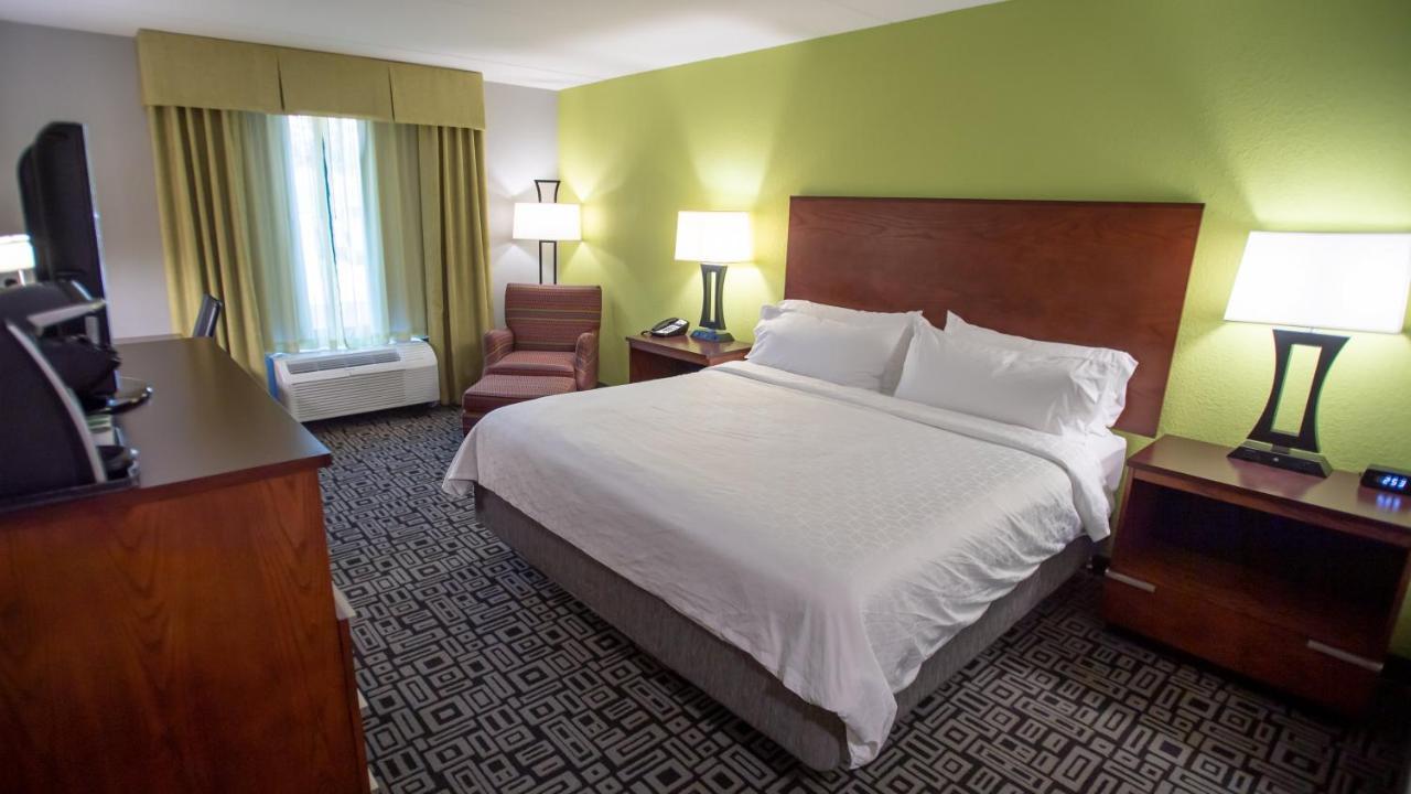 Holiday Inn Express Hickory - Hickory Mart By Ihg Exterior foto